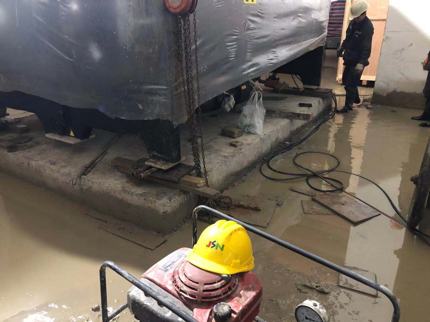 螺桿機(jī)安裝JA-4-3.jpg 螺桿機(jī)安裝JA-4-3.jpg